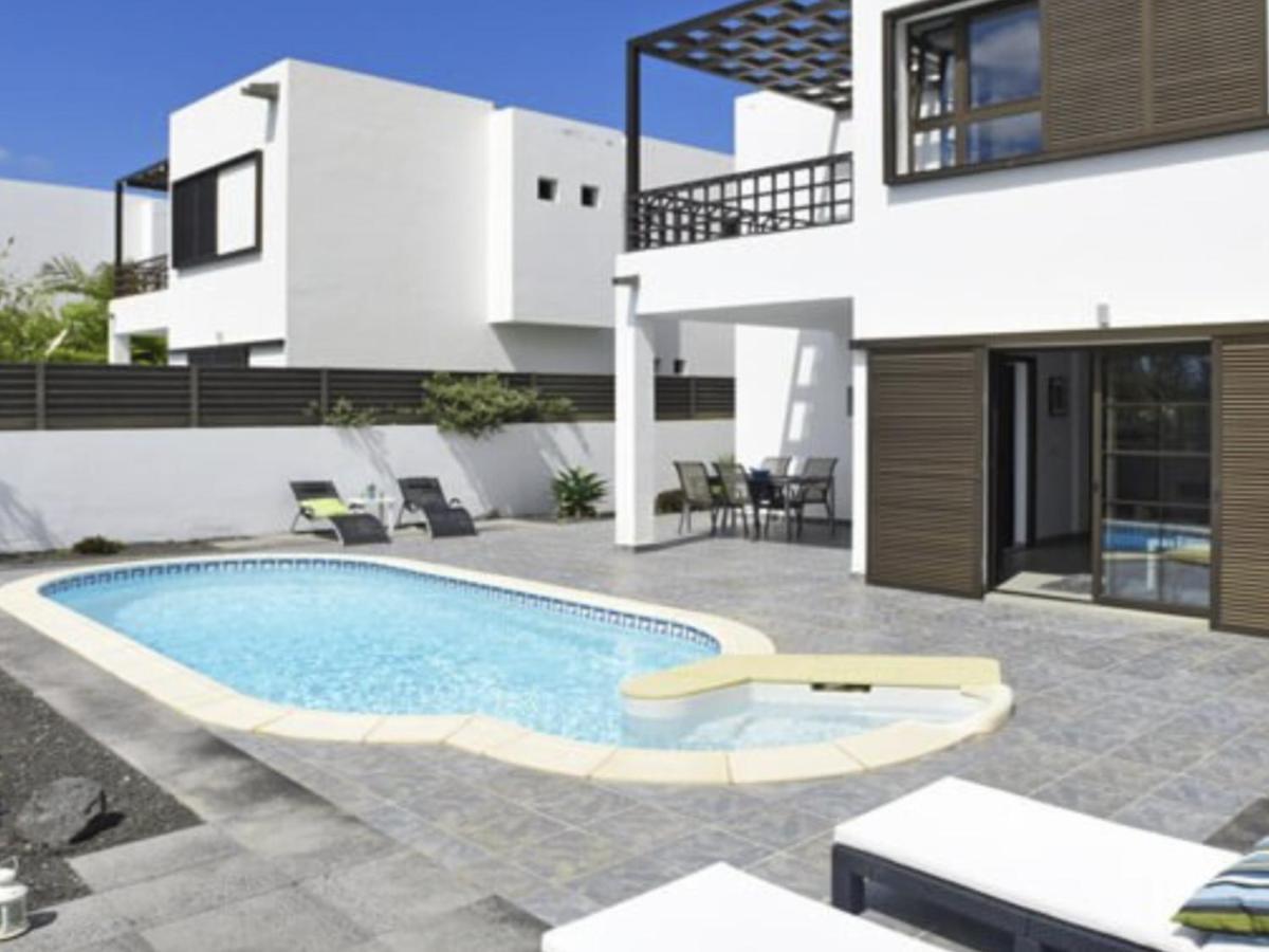 Modern Villa With Sea Views Коста-Тегісе Екстер'єр фото