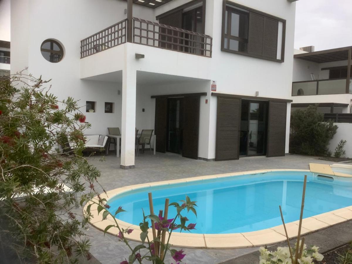 Modern Villa With Sea Views Коста-Тегісе Екстер'єр фото
